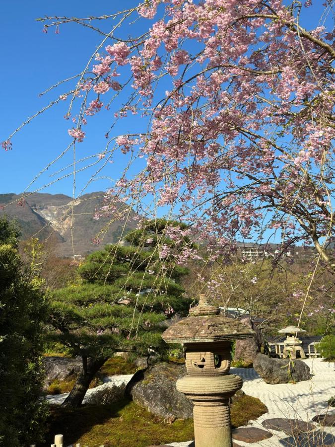 Onsen & Garden -Asante Inn- Hakone Exterior photo