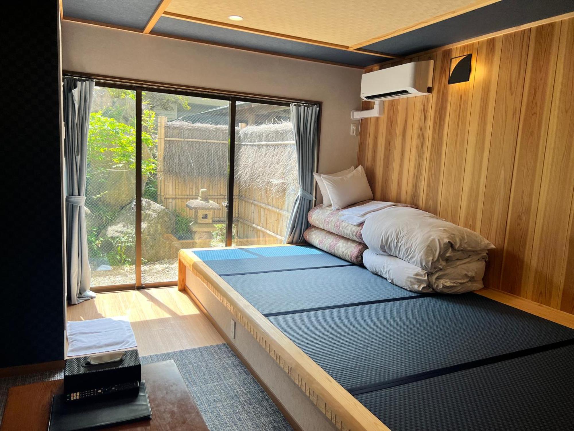 Onsen & Garden -Asante Inn- Hakone Exterior photo