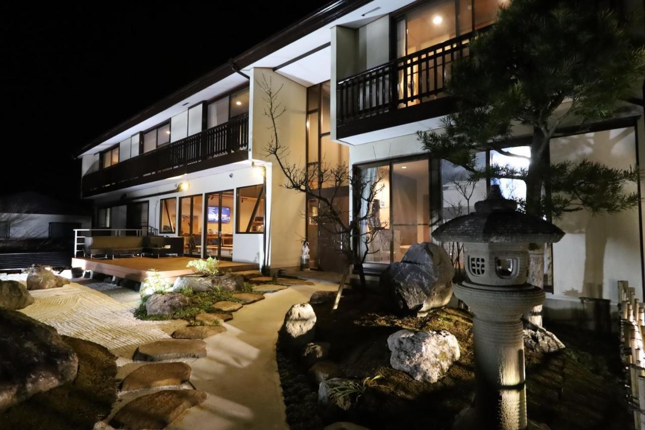 Onsen & Garden -Asante Inn- Hakone Exterior photo